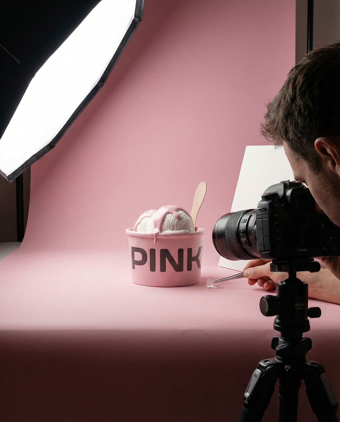 Pinky · Brand Identity · KSA - eje