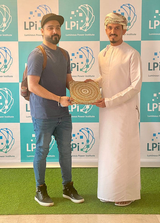 Arabic Calligraphy Workshop 3 · Oman - eje