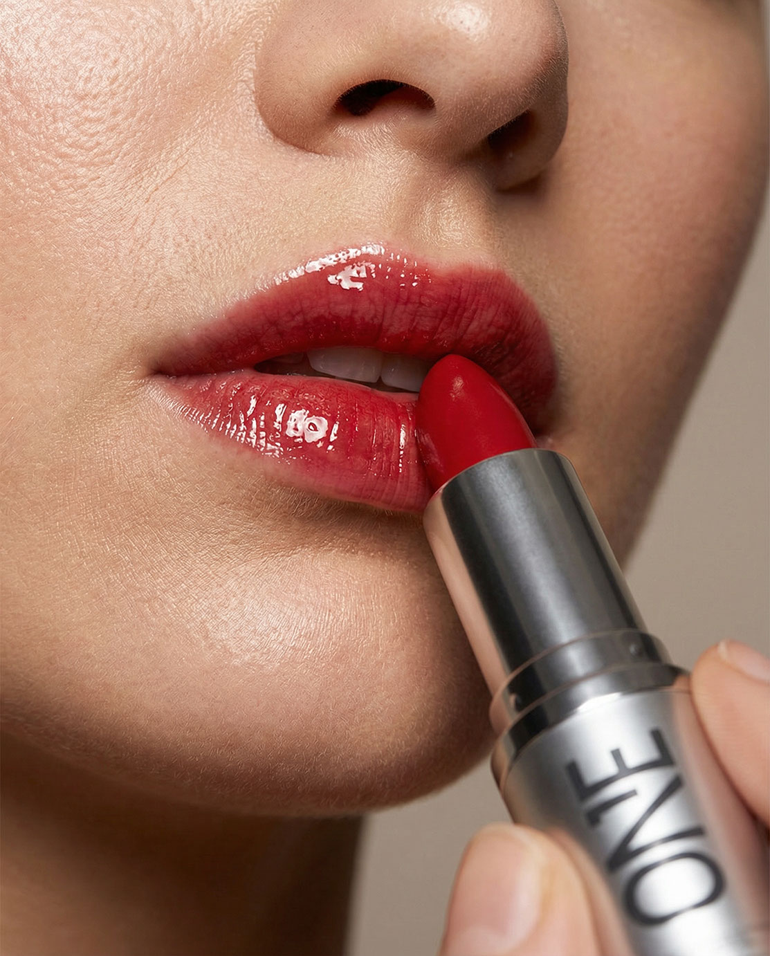 ONE POSE · Brand Identity · KSA - eje